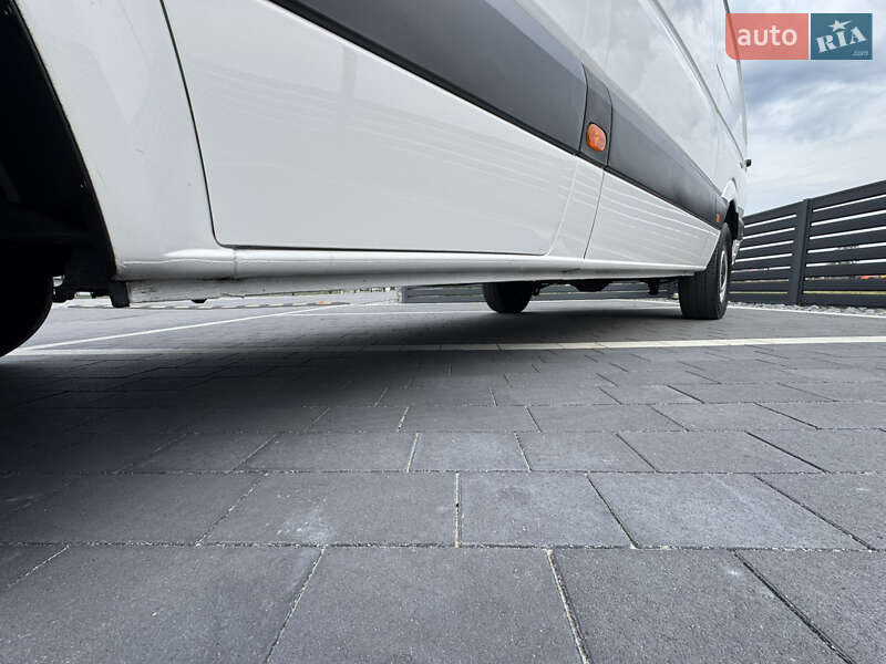 Грузовой фургон Volkswagen Crafter 2016 в Мукачево