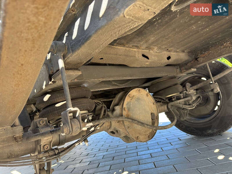 Автовоз Volkswagen Crafter 2010 в Ровно