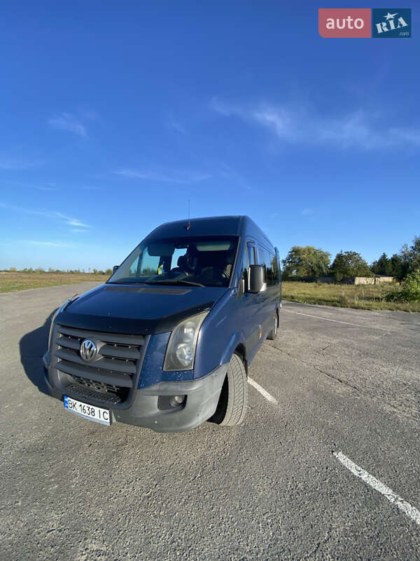 Микроавтобус Volkswagen Crafter 2009 в Березному