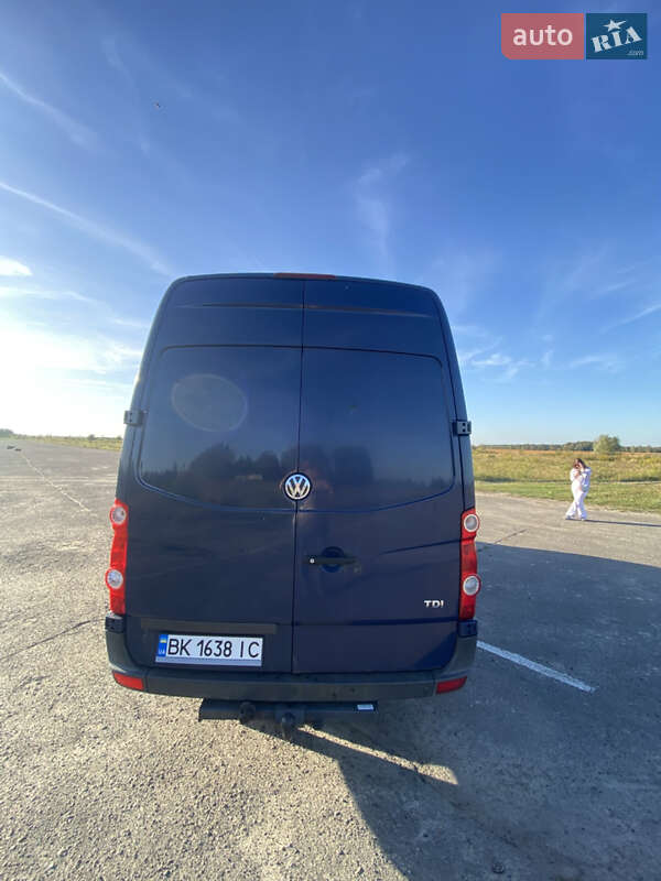 Микроавтобус Volkswagen Crafter 2009 в Березному