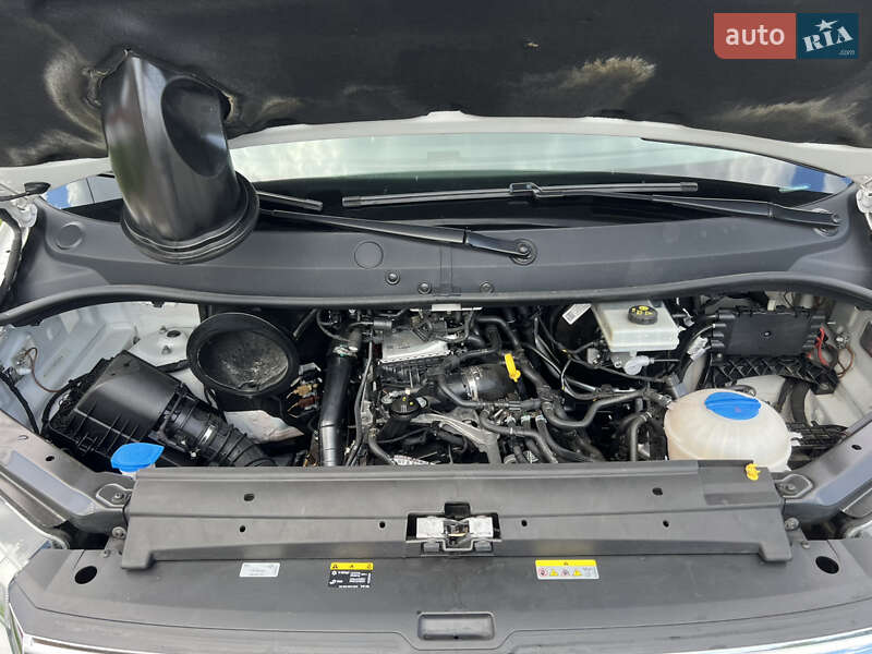 Грузовой фургон Volkswagen Crafter 2021 в Киеве