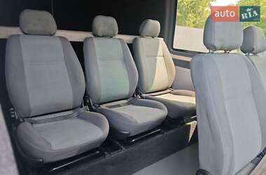 Микроавтобус Volkswagen Crafter 2015 в 