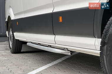 Грузовой фургон Volkswagen Crafter 2021 в 