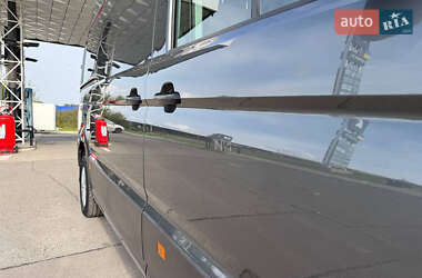 Грузовой фургон Volkswagen Crafter 2021 в 