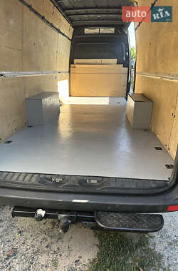 Грузовой фургон Volkswagen Crafter 2014 в 