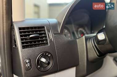 Грузовой фургон Volkswagen Crafter 2012 в 