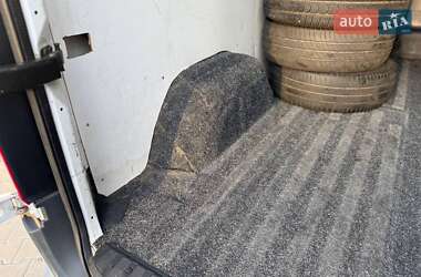 Грузовой фургон Volkswagen Crafter 2012 в 