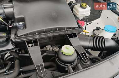 Грузовой фургон Volkswagen Crafter 2016 в 