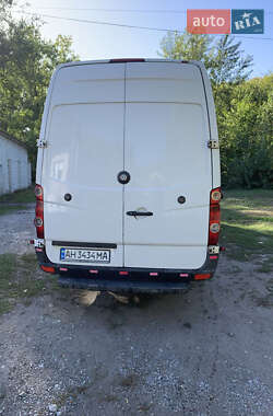 Грузовой фургон Volkswagen Crafter 2015 в 