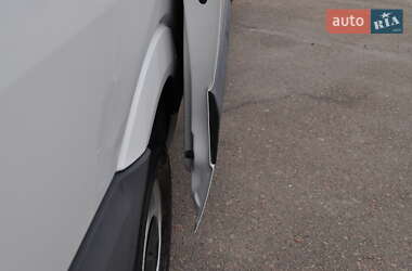 Грузовой фургон Volkswagen Crafter 2014 в 