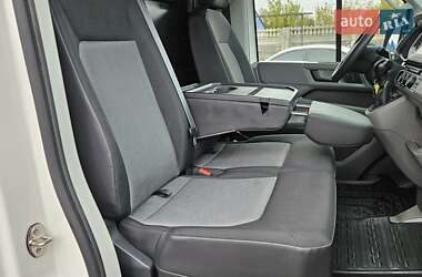 Грузовой фургон Volkswagen Crafter 2021 в 