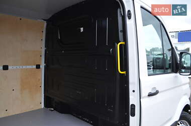 Грузовой фургон Volkswagen Crafter 2020 в 