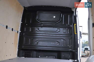 Грузовой фургон Volkswagen Crafter 2020 в 