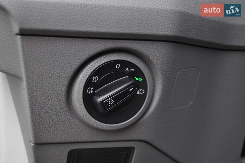 Грузовой фургон Volkswagen Crafter 2020 в Киеве