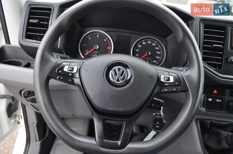 Грузовой фургон Volkswagen Crafter 2020 в Киеве