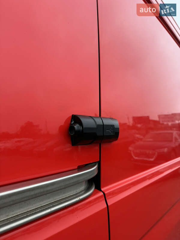 Грузовой фургон Volkswagen Crafter 2019 в Киеве