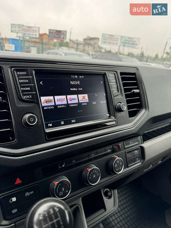 Грузовой фургон Volkswagen Crafter 2019 в Киеве