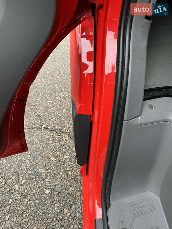 Грузовой фургон Volkswagen Crafter 2019 в Киеве