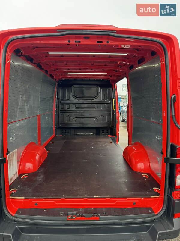 Грузовой фургон Volkswagen Crafter 2019 в Киеве