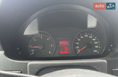 Грузовой фургон Volkswagen Crafter 2011 в 