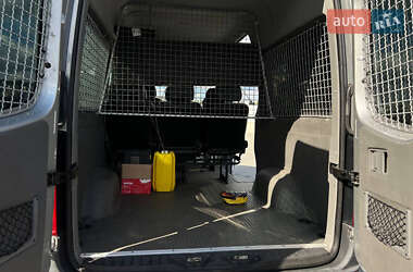 Грузопассажирский фургон Volkswagen Crafter 2010 в 