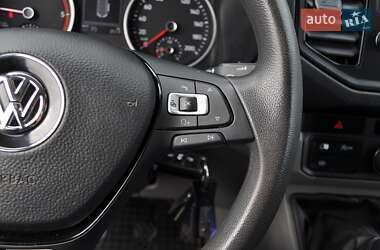 Грузовой фургон Volkswagen Crafter 2019 в 