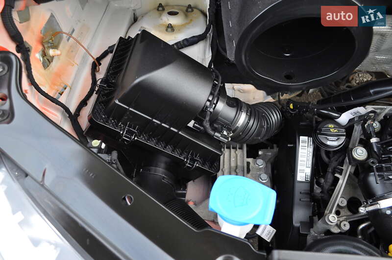 Грузовой фургон Volkswagen Crafter 2019 в Киеве