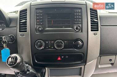 Грузовой фургон Volkswagen Crafter 2015 в 