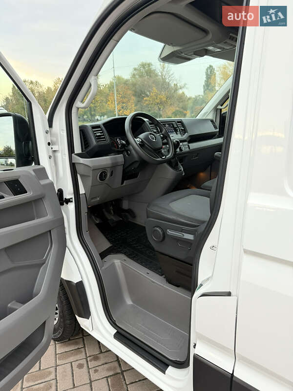 Грузовой фургон Volkswagen Crafter 2021 в Киеве