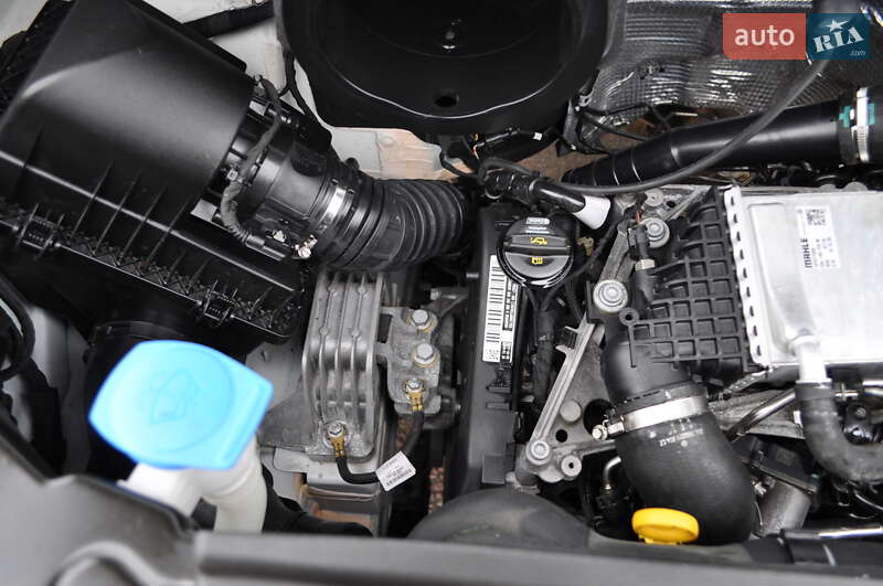 Вантажний фургон Volkswagen Crafter 2021 в Києві