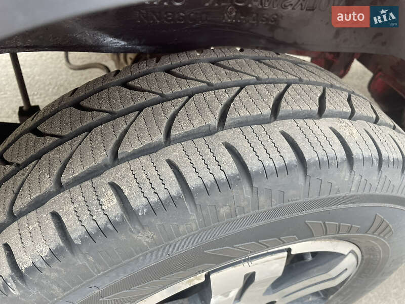 Микроавтобус Volkswagen Crafter 2006 в Луцке