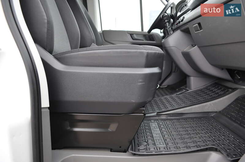 Вантажний фургон Volkswagen Crafter 2021 в Києві фото 33 Вантажний фургон Volkswagen Crafter 2021 в Києві