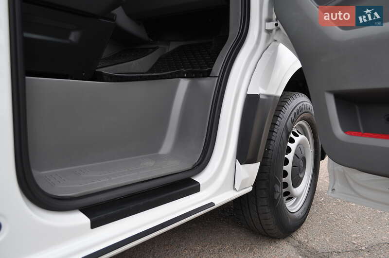 Вантажний фургон Volkswagen Crafter 2021 в Києві фото 37 Вантажний фургон Volkswagen Crafter 2021 в Києві