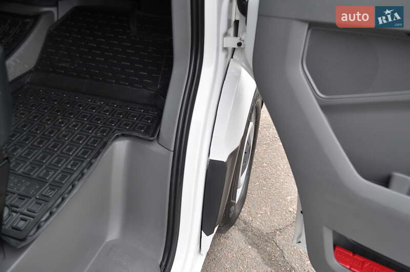 Вантажний фургон Volkswagen Crafter 2021 в Києві фото 38 Вантажний фургон Volkswagen Crafter 2021 в Києві