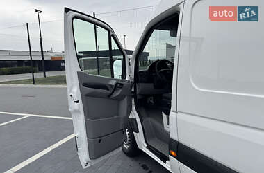 Вантажний фургон Volkswagen Crafter 2015 в 