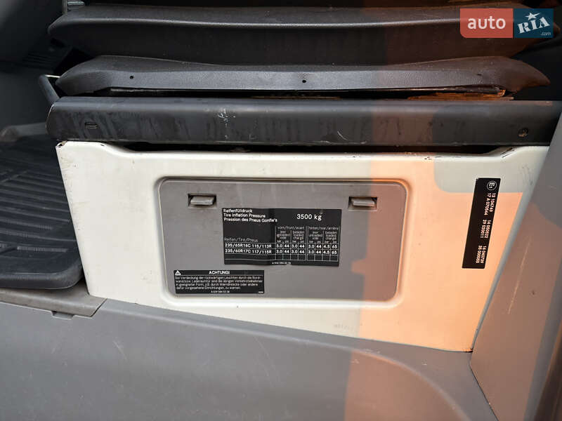 Микроавтобус грузовой (до 3,5т) Volkswagen Crafter 2007 в Днепре фото 11 Микроавтобус грузовой (до 3,5т) Volkswagen Crafter 2007 в Днепре