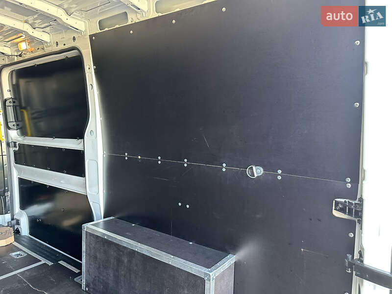 Грузовой фургон Volkswagen Crafter 2023 в Ивано-Франковске фото 15 Грузовой фургон Volkswagen Crafter 2023 в Ивано-Франковске