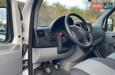Вантажний фургон Volkswagen Crafter 2012 в  фото 10 Вантажний фургон Volkswagen Crafter 2012 в