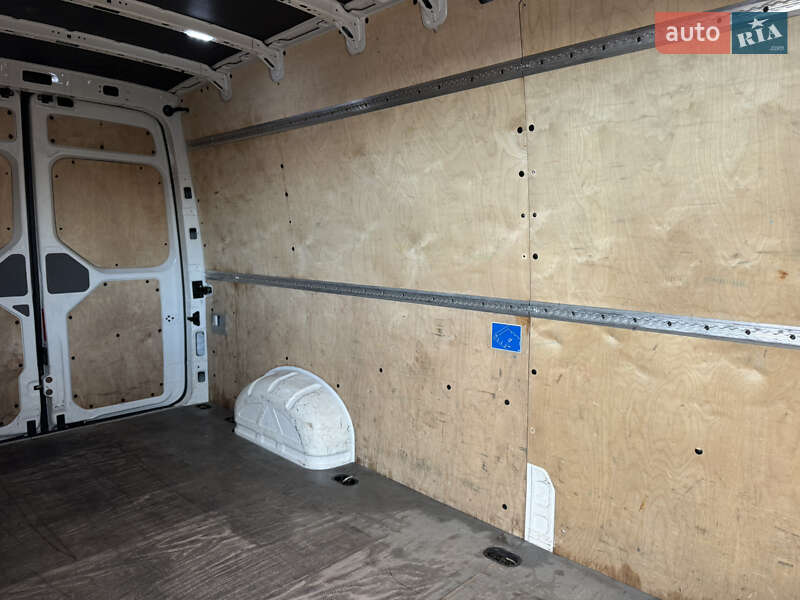 Грузовой фургон Volkswagen Crafter 2018 в Киеве фото 11 Грузовой фургон Volkswagen Crafter 2018 в Киеве