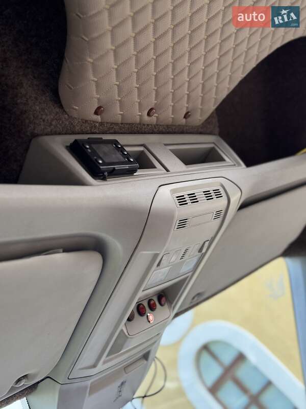 Мікроавтобус Volkswagen Crafter 2017 в Міжгір'ї