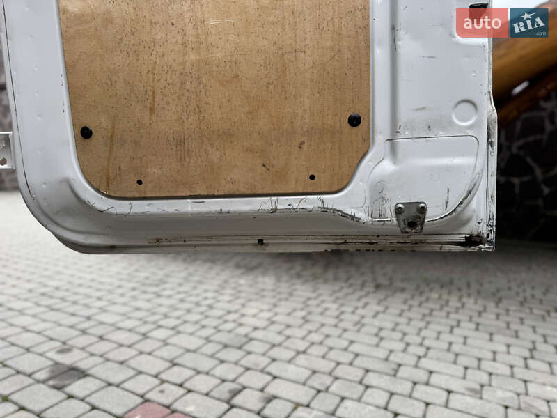 Грузовой фургон Volkswagen Crafter 2015 в Иршаве фото 24 Грузовой фургон Volkswagen Crafter 2015 в Иршаве