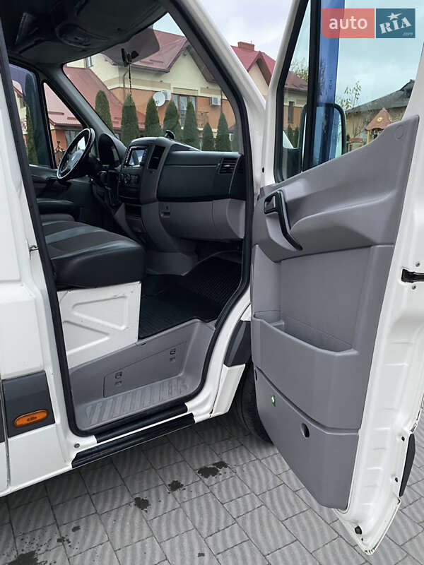 Вантажний фургон Volkswagen Crafter 2011 в Яворові фото 24 Вантажний фургон Volkswagen Crafter 2011 в Яворові