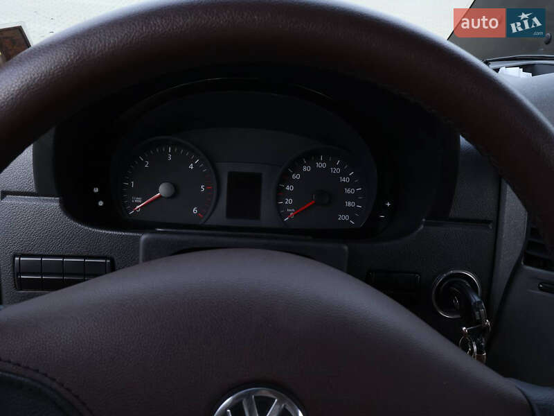 Универсал Volkswagen Crafter 2016 в Дрогобыче