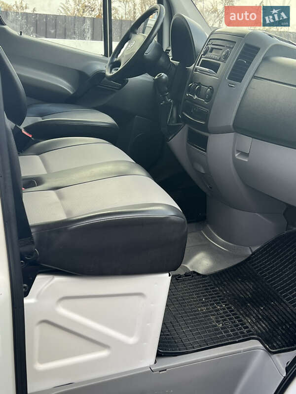 Борт Volkswagen Crafter 2013 в Ровно