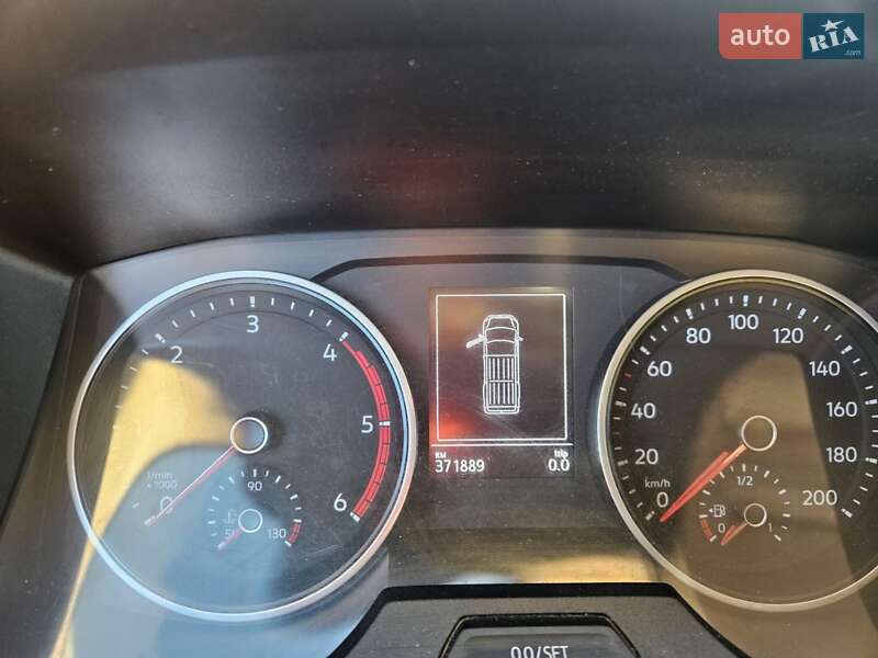 Микроавтобус грузовой (до 3,5т) Volkswagen Crafter 2017 в Львове