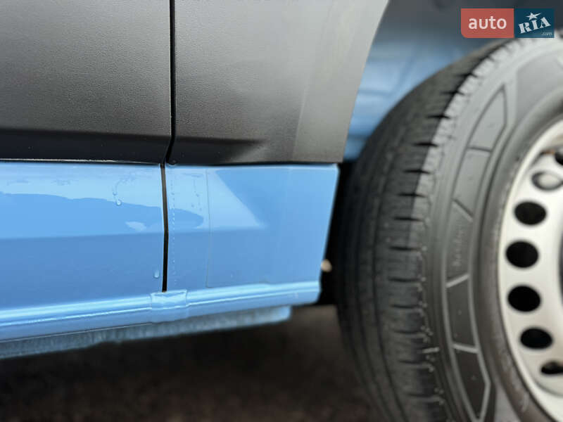 Грузовой фургон Volkswagen Crafter 2021 в Киеве