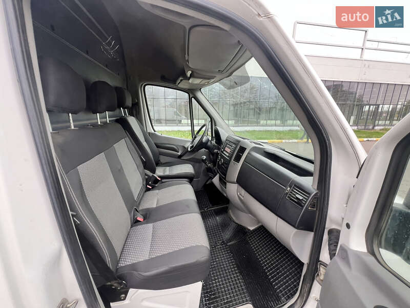 Вантажний фургон Volkswagen Crafter 2014 в Одесі