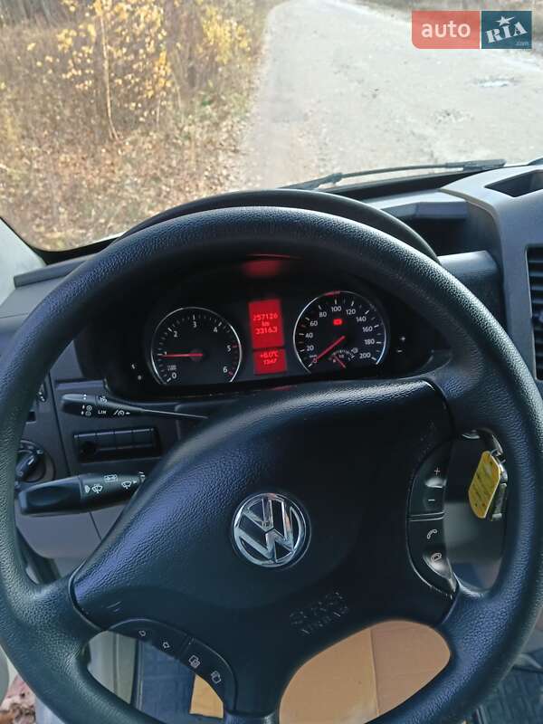 Вантажний фургон Volkswagen Crafter 2015 в Почаєві