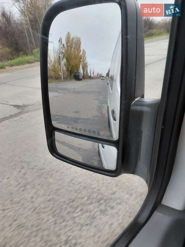 Минивэн Volkswagen Crafter 2012 в Кривом Роге