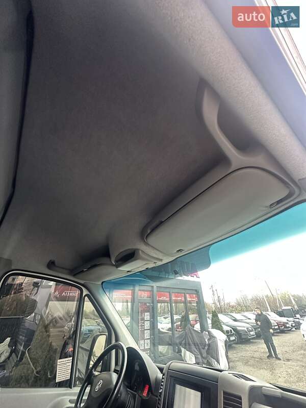 Вантажний фургон Volkswagen Crafter 2013 в Білогородці